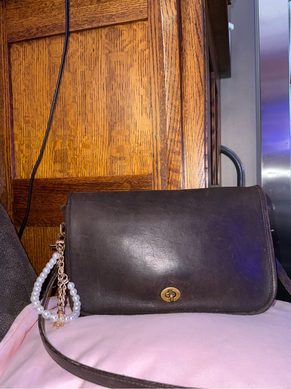 Vintage Coach City bag in dark brown